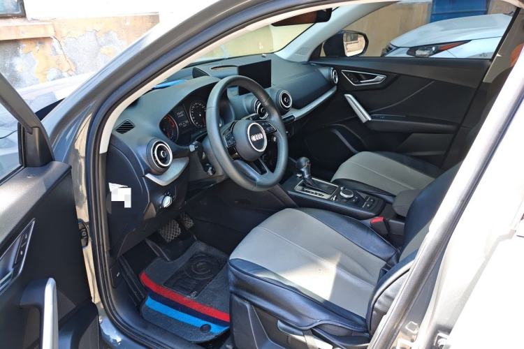 Used Audi Q2L 2021 35 TFSI Progressive Dynamic Edition Interior 3
