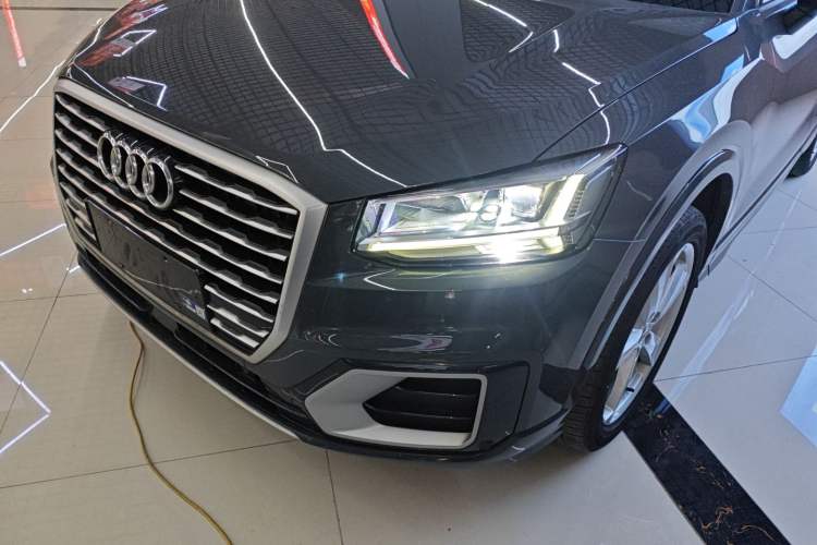 Used Audi Q2L 2021 35 TFSI Fashionable and Elegant Model Left Front Headlight