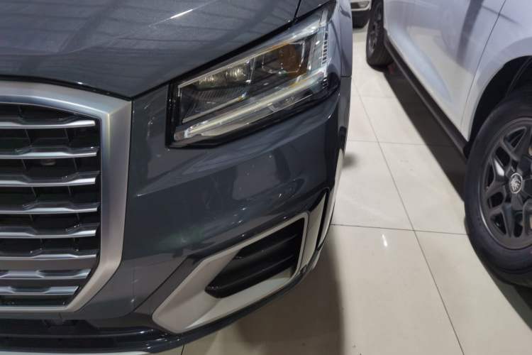 Used Audi Q2L 2021 35 TFSI Fashionable and Elegant Model Left Front Headlight
