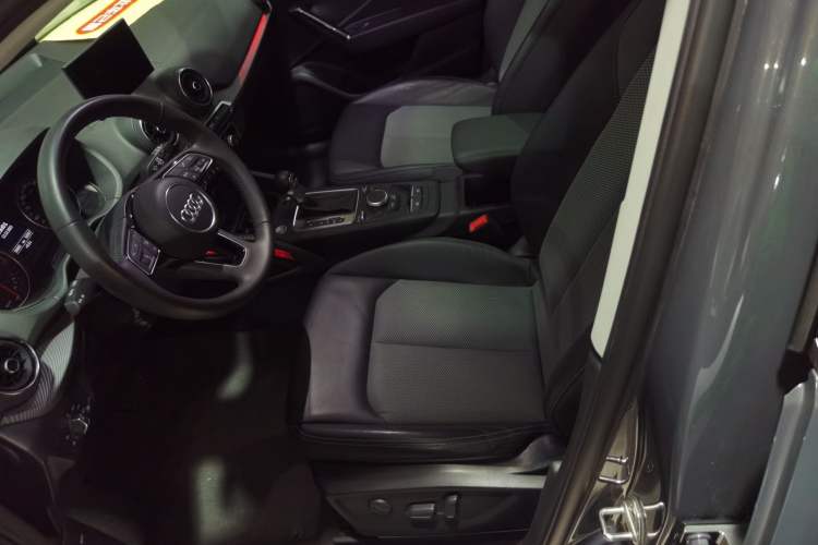 Used Audi Q2L 2021 35 TFSI Fashionable and Elegant Model Left Front Seat