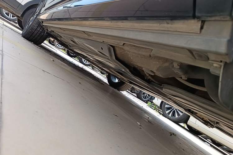 Used Audi Q2L 2021 35 TFSI Fashion Dynamic Model Left Side Sill