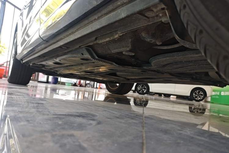 Used Audi Q2L 2021 35 TFSI Fashionable and Elegant Model Left Side Sill