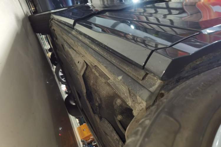 Used Audi Q2L 2021 35 TFSI Fashionable and Elegant Model Left Side Sill