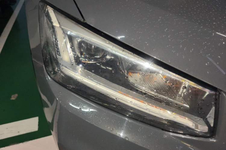 Used Audi Q2L 2021 35 TFSI Fashion Dynamic Model Right Front Headlight
