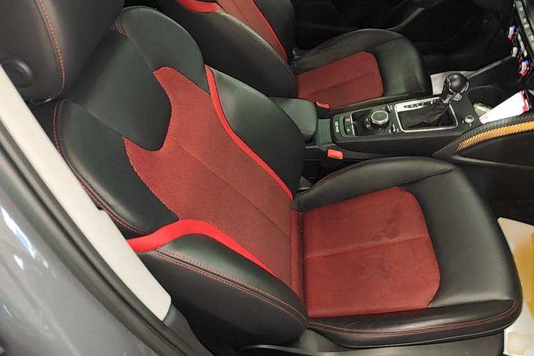 Used Audi Q2L 2021 35 TFSI Fashion Dynamic Model Right Front Seat