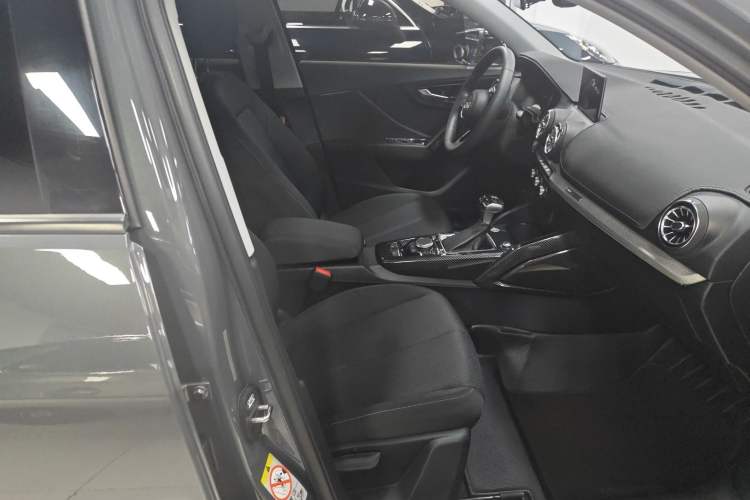 Used Audi Q2L 2021 35 TFSI Progressive Dynamic Edition Right Front Seat