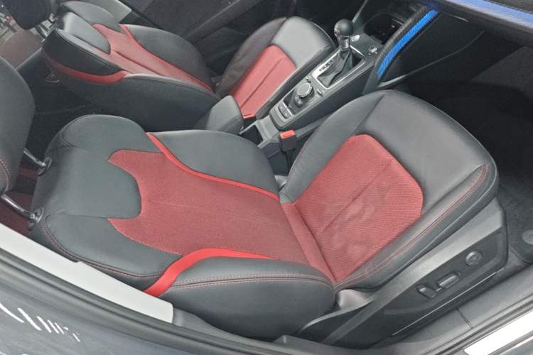 Used Audi Q2L 2021 35 TFSI Fashion Dynamic Model Right Front Seat