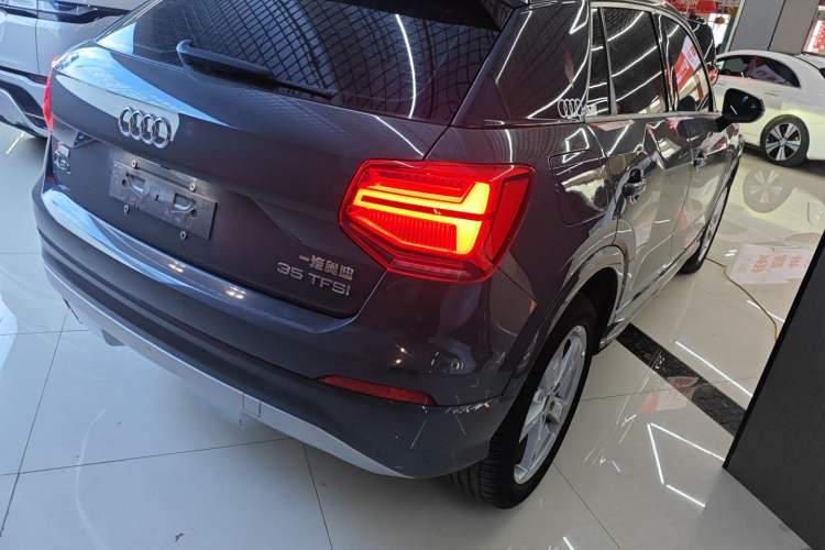 Used Audi Q2L 2021 35 TFSI Fashionable and Elegant Model Right Rear Taillight