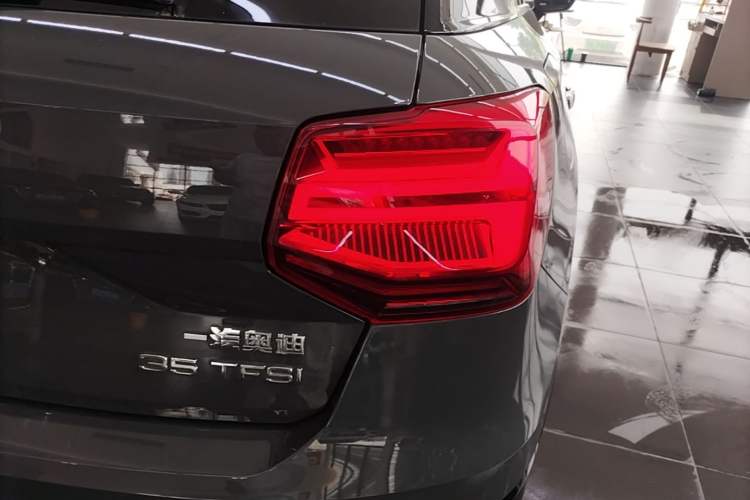 Used Audi Q2L 2021 35 TFSI Progressive Dynamic Edition Right Rear Taillight