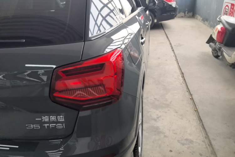 Used Audi Q2L 2021 35 TFSI Fashionable and Elegant Model Right Rear Taillight