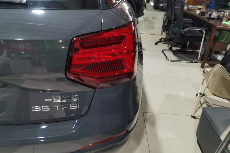 Used Audi Q2L 2021 35 TFSI Fashionable and Elegant Model Right Rear Taillight
