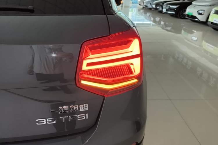 Used Audi Q2L 2021 35 TFSI Progressive Dynamic Edition Right Rear Taillight