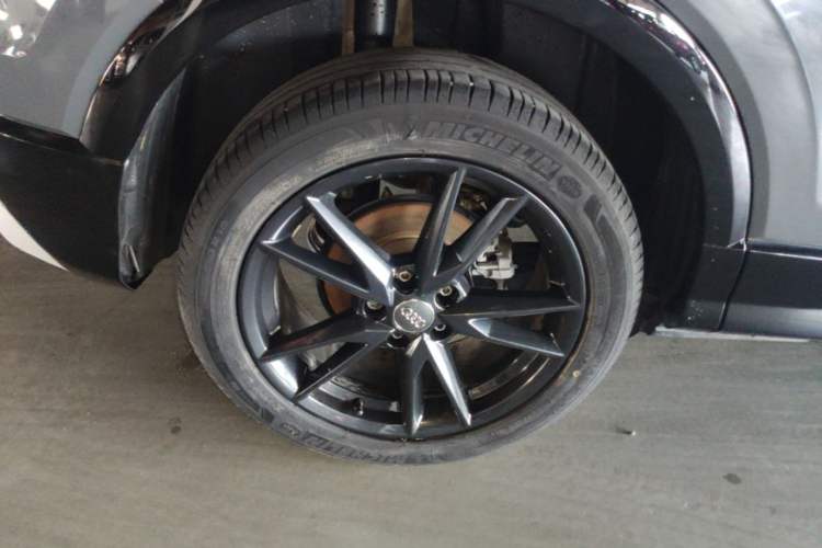 Used Audi Q2L 2021 35 TFSI Progressive Dynamic Edition Right Rear Wheel Hub