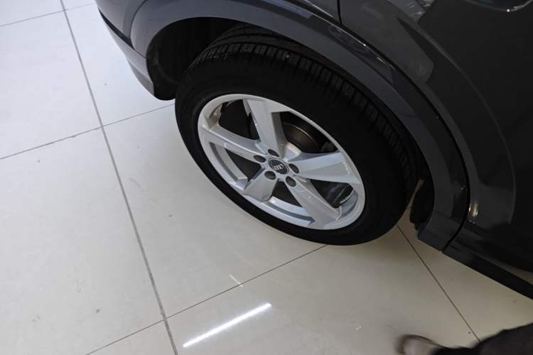 Used Audi Q2L 2021 35 TFSI Fashionable and Elegant Model Right Rear Wheel Hub