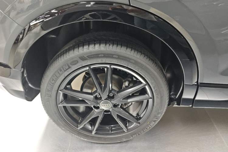 Used Audi Q2L 2021 35 TFSI Fashion Dynamic Model Right Rear Wheel Hub