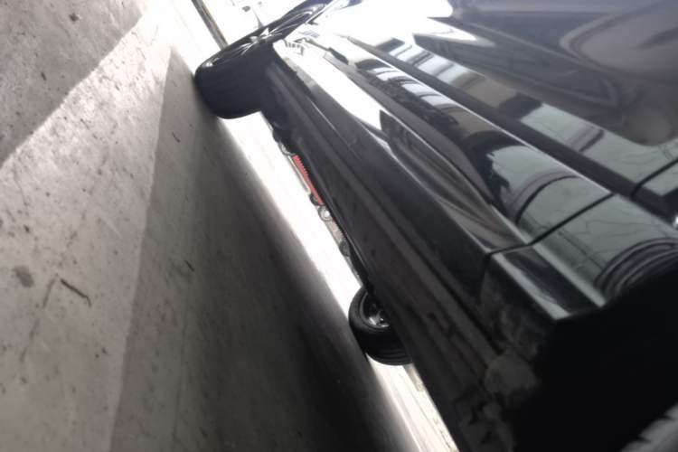 Used Audi Q2L 2021 35 TFSI Progressive Dynamic Edition Right Side Sill