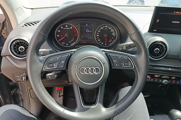 Used Audi Q2L 2021 35 TFSI Fashion Dynamic Model Steering Wheel