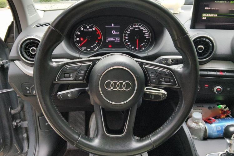 Used Audi Q2L 2021 35 TFSI Progressive Dynamic Edition Steering Wheel