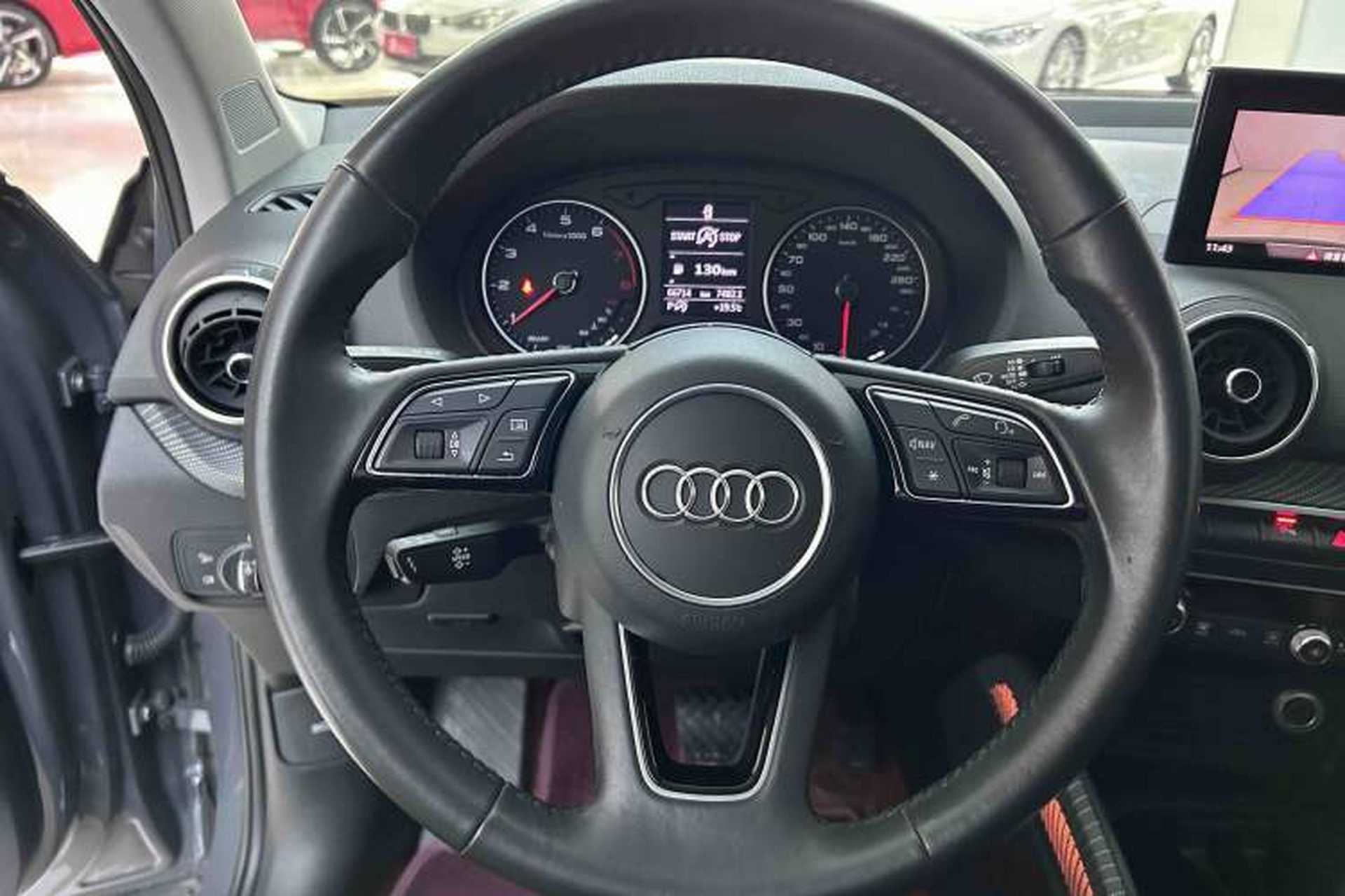 Used Audi Q2L 2021 35 TFSI Fashion Dynamic Model Steering Wheel