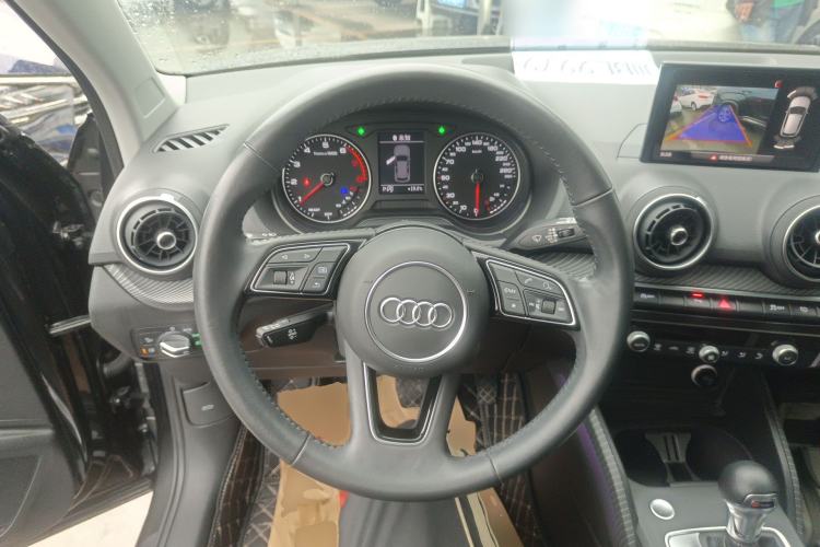Used Audi Q2L 2021 35 TFSI Fashion Dynamic Model Steering Wheel
