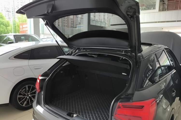 Used Audi Q2L 2021 35 TFSI Progressive Dynamic Edition Trunk