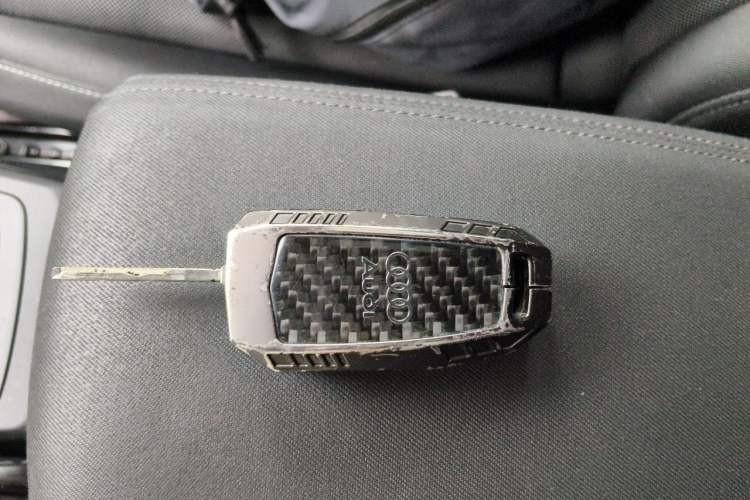 Used Audi Q2L 2021 35 TFSI Progressive Dynamic Edition Vehicle Key