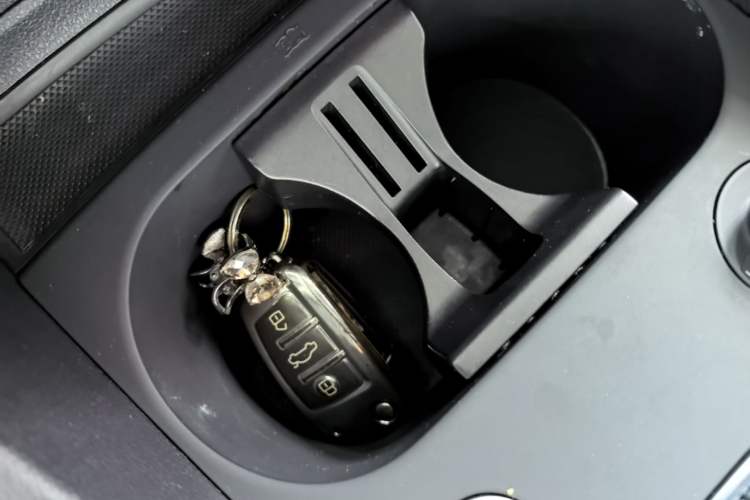Used Audi Q2L 2021 35 TFSI Fashionable and Elegant Model Vehicle Key