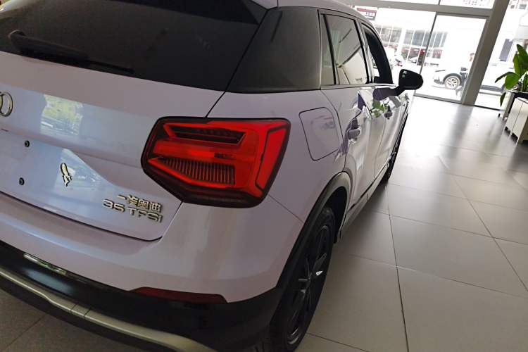 Used Audi Q2L 2021 35 TFSI Progressive Dynamic Edition Exterior 3