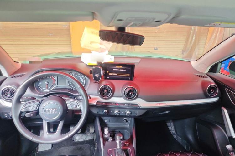 Used Audi Q2L 2021 35 TFSI Progressive Dynamic Edition Headliner
