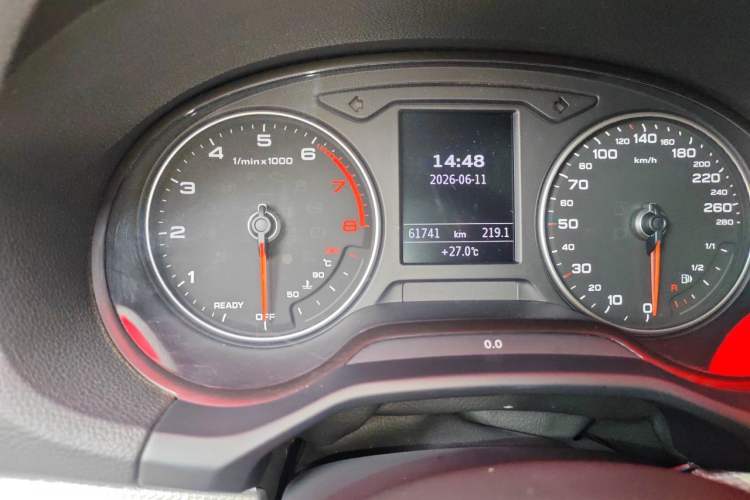 Used Audi Q2L 2021 35 TFSI Progressive Dynamic Edition Odometer Close Up
