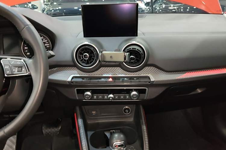 Used Audi Q2L 2021 35 TFSI Fashion Dynamic Model Audio And AC Panel
