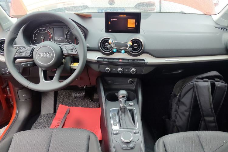Used Audi Q2L 2021 35 TFSI Progressive Dynamic Edition Center Console