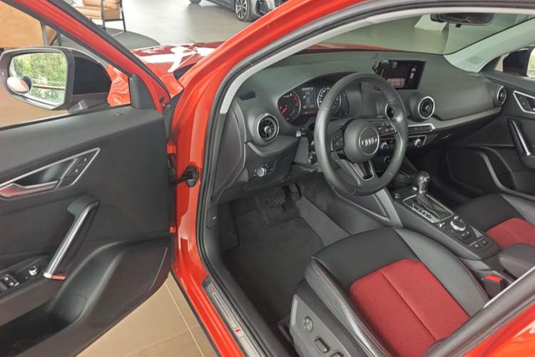 Used Audi Q2L 2021 35 TFSI Fashion Dynamic Model Driver Seat