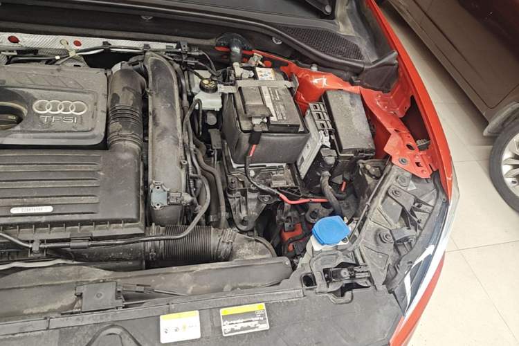 Used Audi Q2L 2021 35 TFSI Progressive Dynamic Edition Engine Bay Left