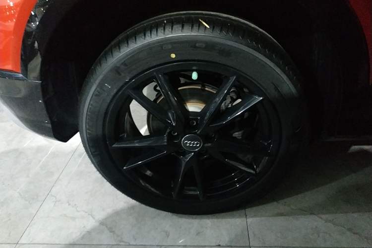 Used Audi Q2L 2021 35 TFSI Progressive Dynamic Edition Exterior 8