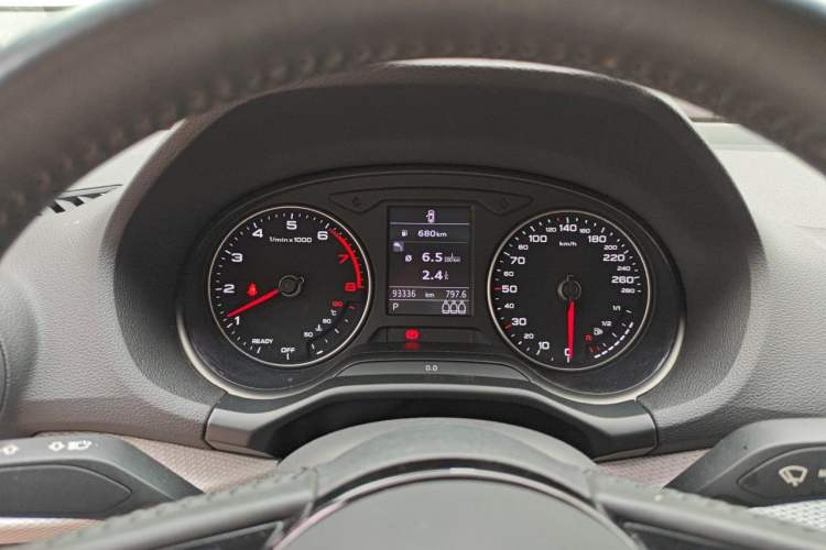 Used Audi Q2L 2021 35 TFSI Progressive Dynamic Edition Instrument Cluster