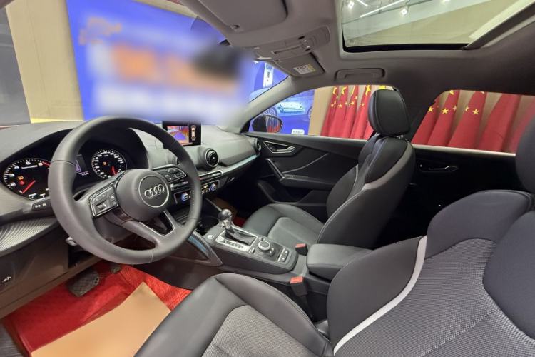 Used Audi Q2L 2021 35 TFSI Fashion Dynamic Model Interior 3