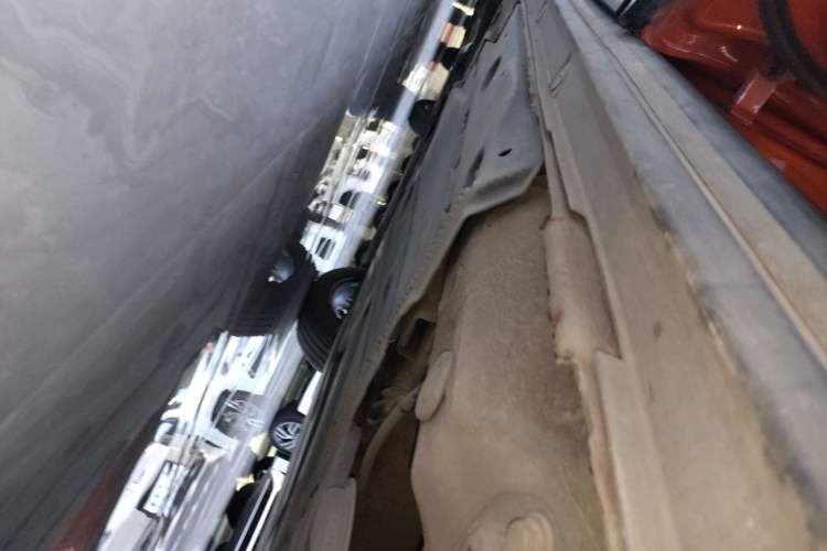 Used Audi Q2L 2021 35 TFSI Progressive Dynamic Edition Left Side Sill