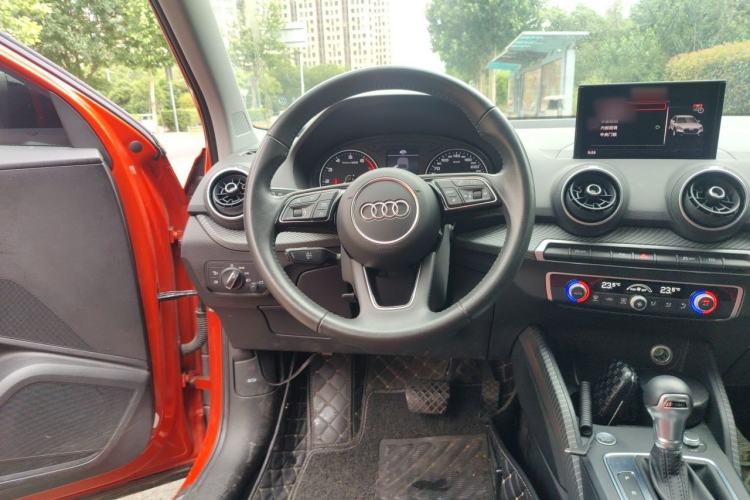 Used Audi Q2L 2021 35 TFSI Fashion Dynamic Model Steering Wheel