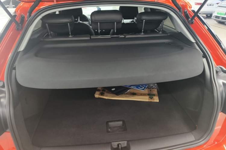 Used Audi Q2L 2021 35 TFSI Progressive Dynamic Edition Trunk