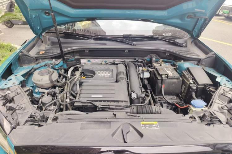 Used Audi Q2L 2021 35 TFSI Fashion Dynamic Model Engine Bay