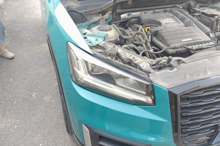 Used Audi Q2L 2021 35 TFSI Fashion Dynamic Model Right Front Headlight