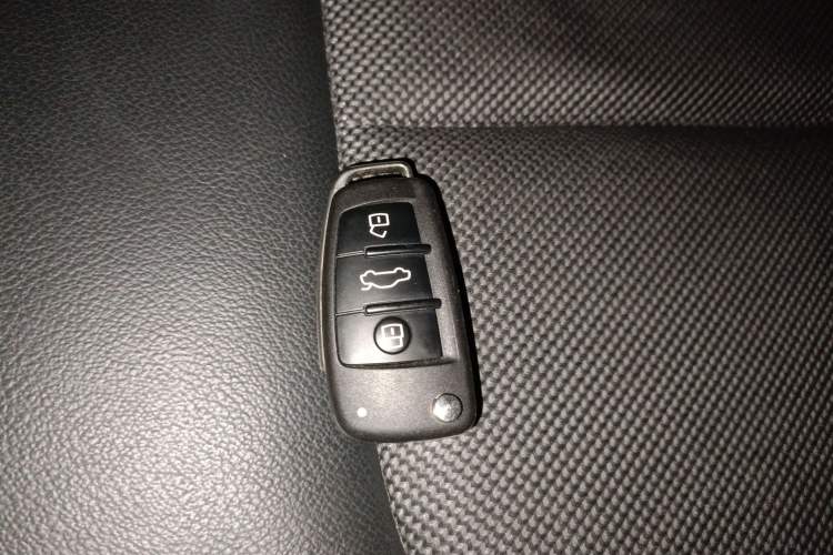 Used Audi Q2L 2021 35 TFSI Fashion Dynamic Model Interior 1