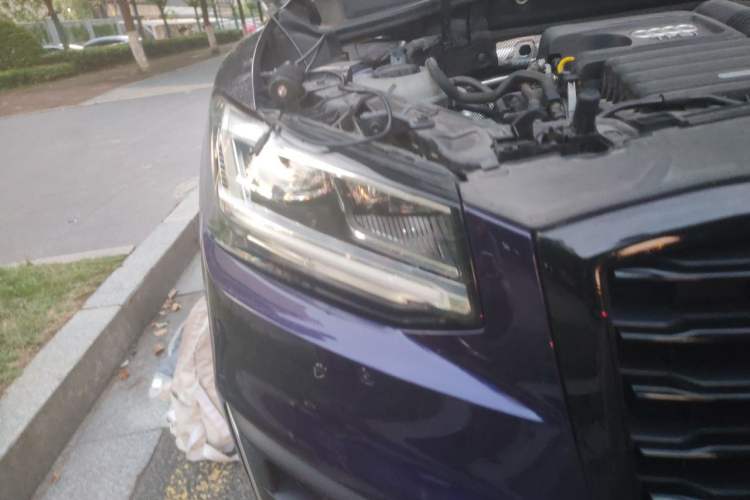 Used Audi Q2L 2021 35 TFSI Luxury Dynamic Model Right Front Headlight