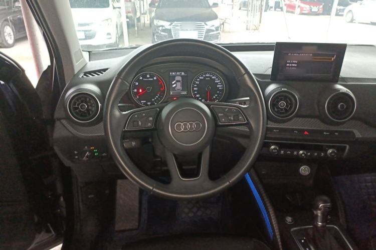 Used Audi Q2L 2021 35 TFSI Fashion Dynamic Model Steering Wheel