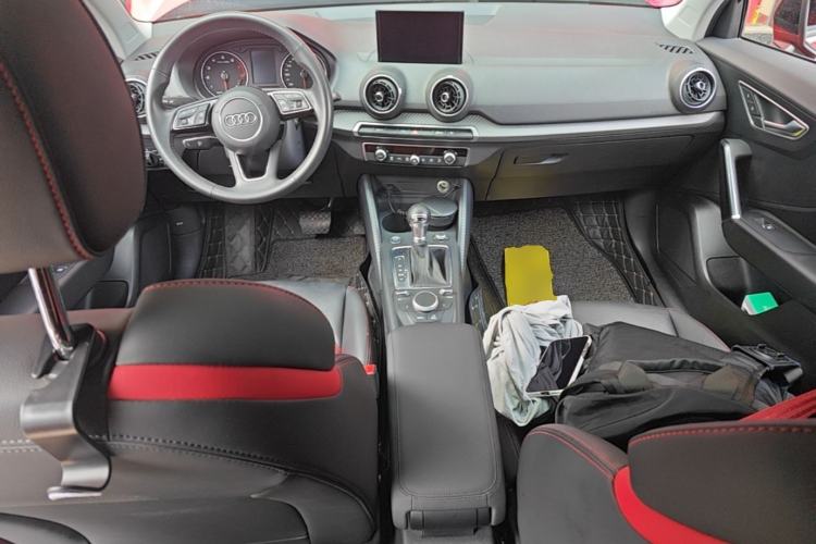 Used Audi Q2L 2021 35 TFSI Fashion Dynamic Model Center Console