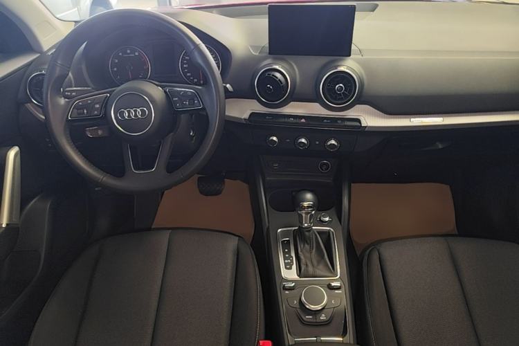 Used Audi Q2L 2021 35 TFSI Progressive Dynamic Edition Center Console