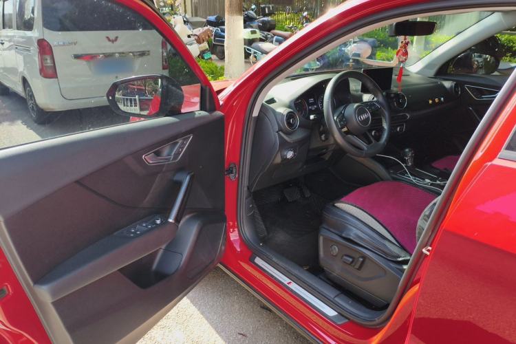 Used Audi Q2L 2021 35 TFSI Fashion Dynamic Model Driver Seat