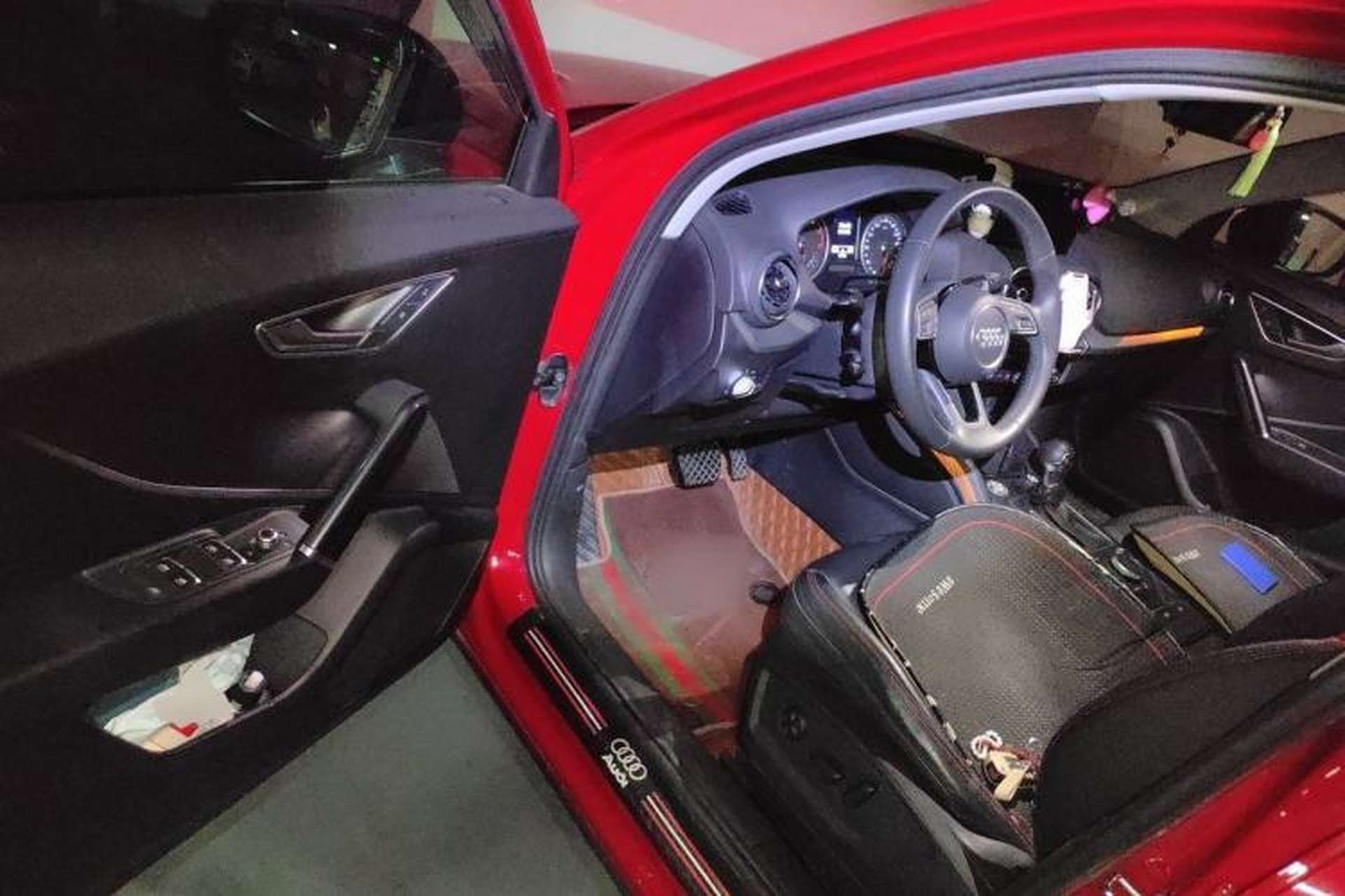 Used Audi Q2L 2021 35 TFSI Fashion Dynamic Model Driver Seat