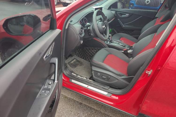 Used Audi Q2L 2021 35 TFSI Fashion Dynamic Model Driver Seat